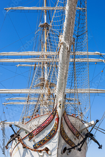 Bowsprit on an old beautiful sailing ship © Lars Johansson
