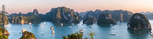 Photos Panoramic view on amazing sunset at Ha Long Bay