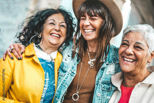 Schilderij op canvas Three senior women having fun laughing out loud outside - Happy female friends t