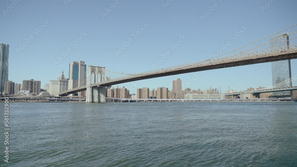 Brooklyn bridge tracking shot with gimbal, New York Brooklyn bridge tracking shot with gimbal, New York