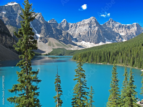 Emerald Lake  Alberta  Canada
