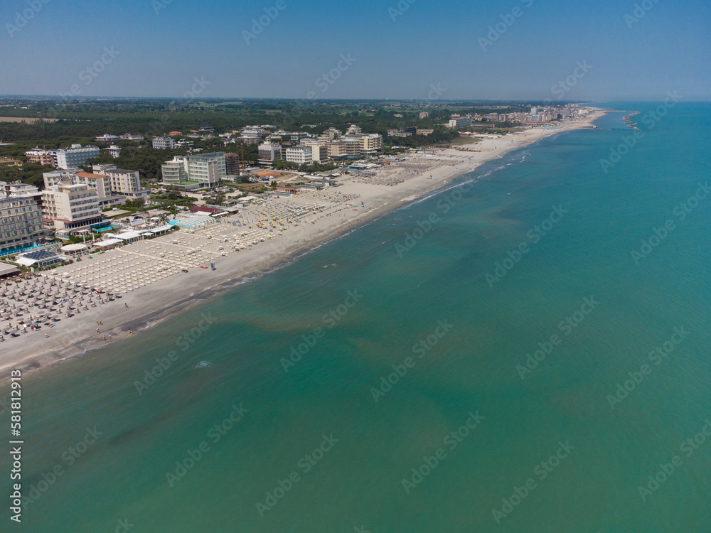 fotografia aerea della costa romagnola