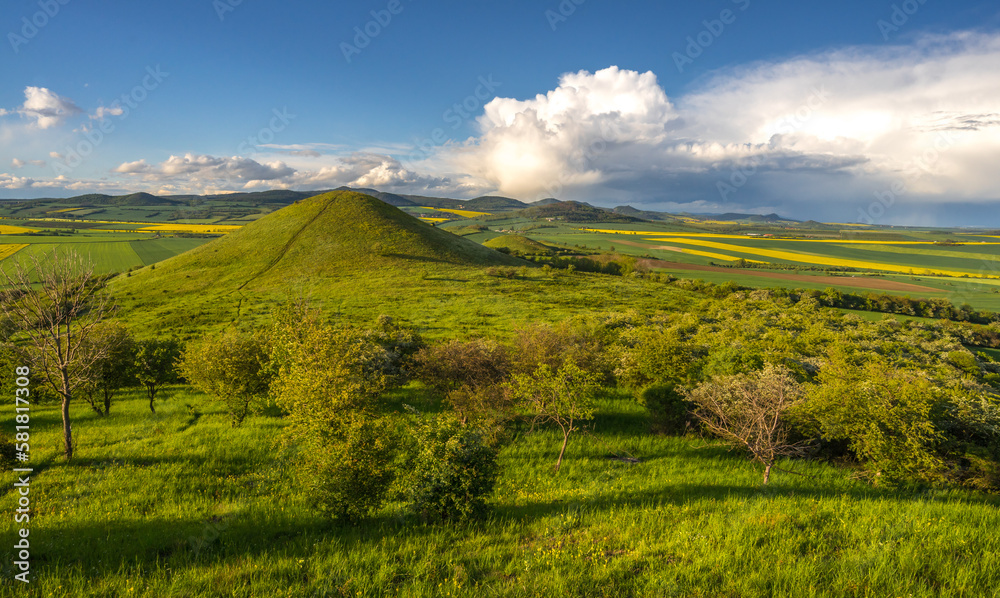 Fototapeta premium landscape in the mountains
