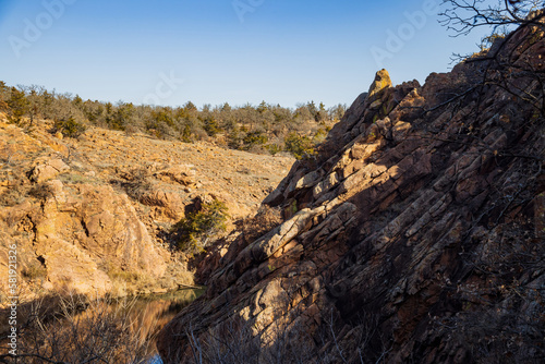 Sunny view of hiking in the Narrows Trail of Wichita Mountains National Wildlife Refuge © Kit Leong