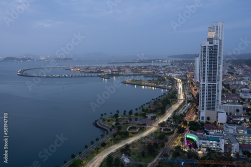 Panama City Panama, City Skyline, Avenida Balboa, Panama Canal © Sebastian