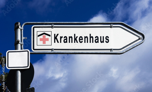 Krankenhaus Wegweiser photo