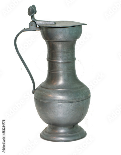 Foto pewter beer jug.