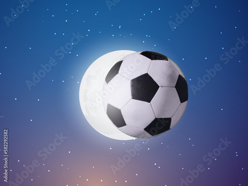 Photo football moon shape happy ramadan happy eid concept. muslim holy month ramadan kareem