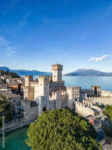 Sirmione, lago di garda, castello, primavera photo