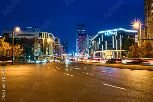 Bustling Chengdu night view in the evening