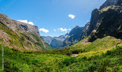 Fototapeta Naklejka Na Ścianę i Meble -  views of fiordland national park in new zealand