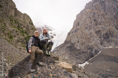 people in the Altay mountains  © avtk