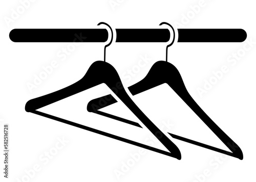 Concepto tienda de ropa. Silueta aislada de colgador con perchas de madera