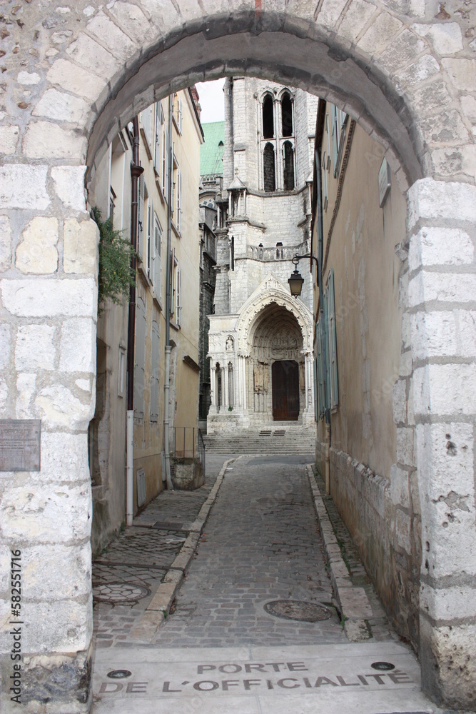 Narrow old alley in Chartres, France