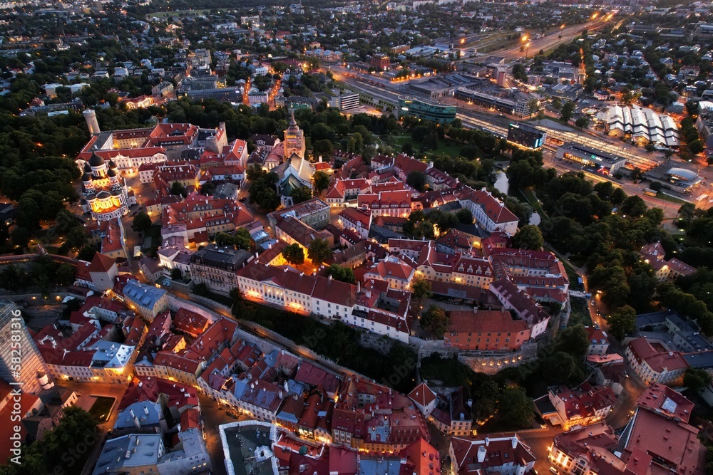 Obraz na płótnie Tallinn, Estonia, city view from drone w salonie