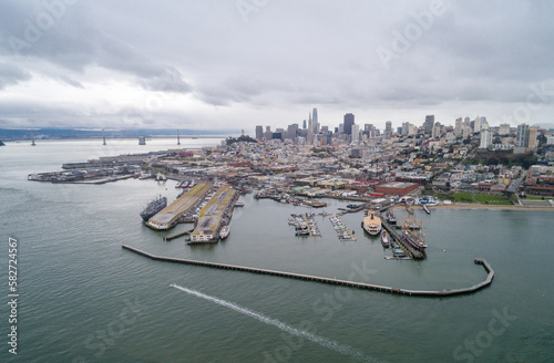 Canvas Print Aquatic Park Pier , Cove and Municipal Pier in San Francisco