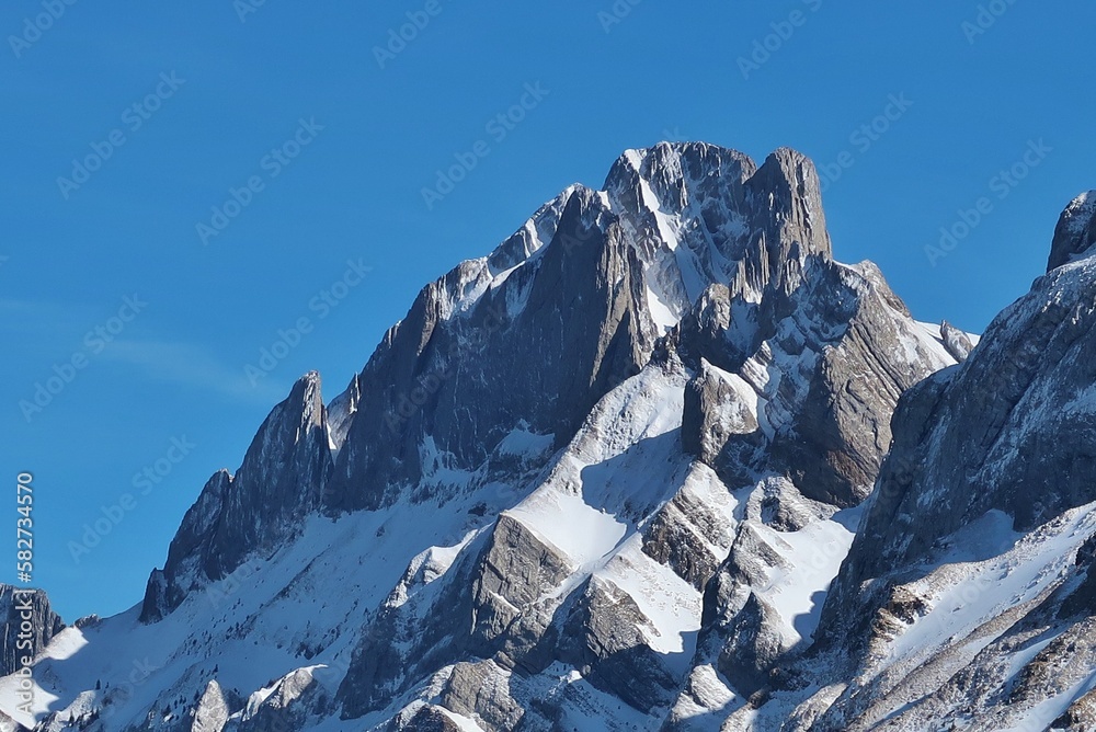 Berggipfel im Schnee, Altenalptürme, Ostschweiz