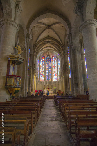 Iglesia de San Vicente en Carcassone.