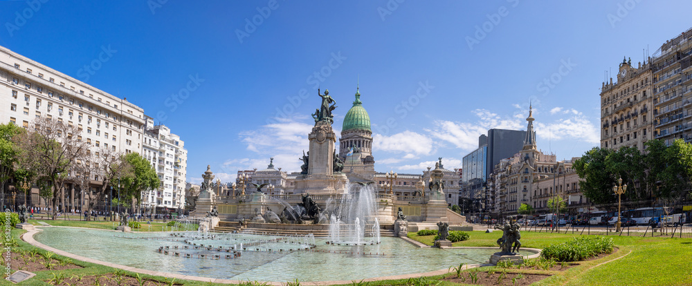 Obraz premium Buenos Aires, National Congress palace building in historic city center.