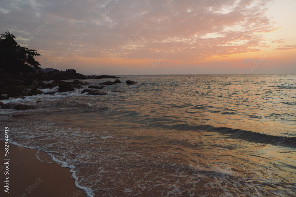 Fototapeta premium sunset over the sea