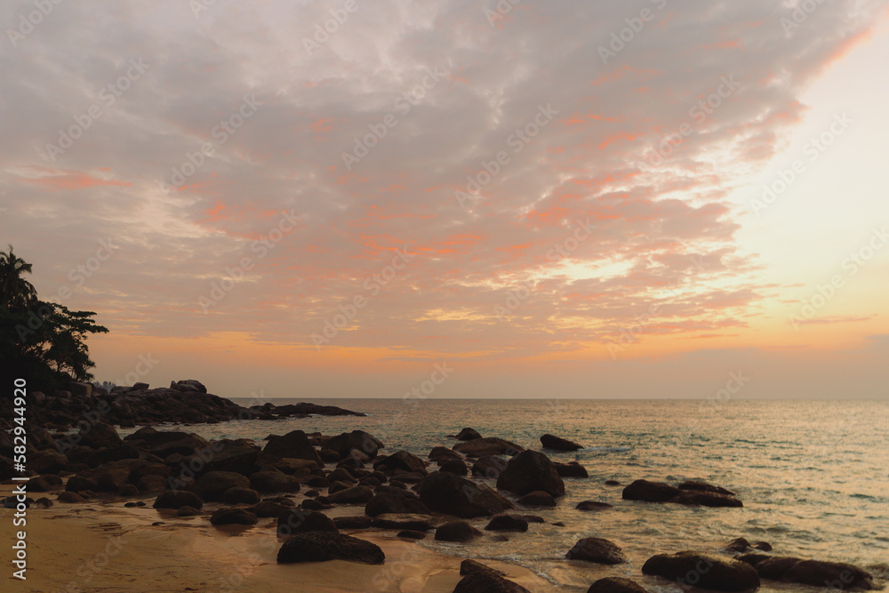 Obraz premium sunset at the beach