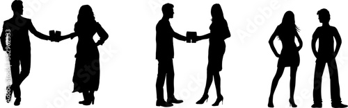 Silhouette von 6 Personen - 3 Paare im Gespräch - Gemeinsam trinken