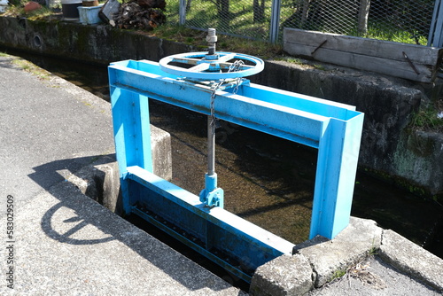Konstfotografi 水門と水路
