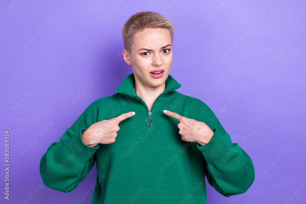Photo of impressed questioned girl point fingers self herself isolated on violet color background - obrazy, fototapety, plakaty 