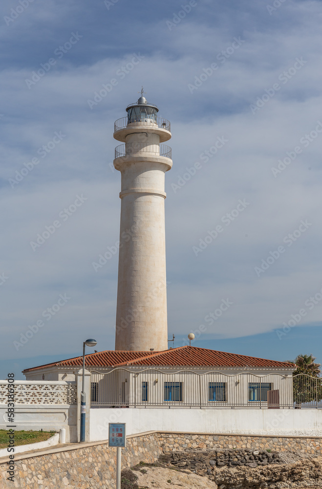 Der Leuchtturm in Torrox Costa, Andalusien, Spanien
