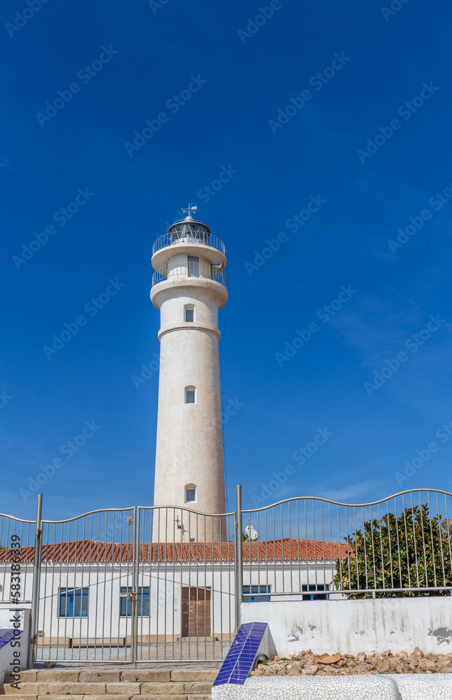 Der Leuchtturm in Torrox Costa, Andalusien, Spanien
