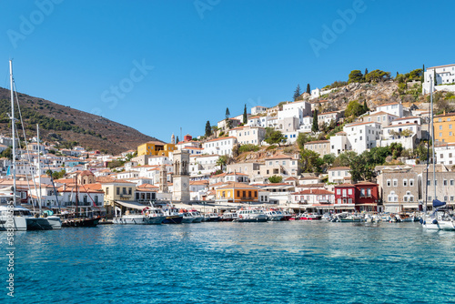 Fototapeta Naklejka Na Ścianę i Meble -  View of Hydra town at harbor in Greece.