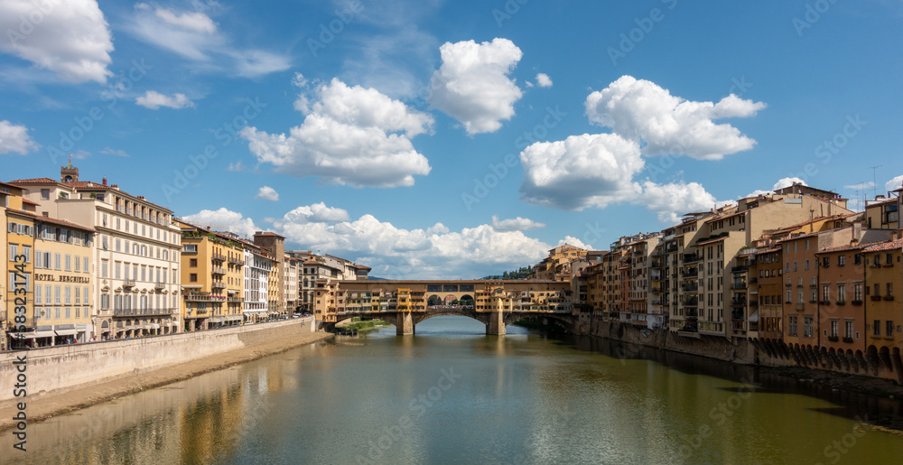 La Beauté Intemporelle du Ponte Vecchio à Florence