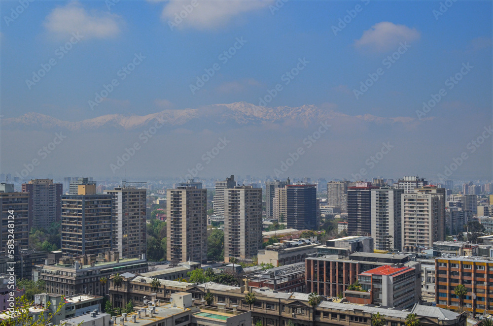 Fototapeta premium Santiago desde el mirador a Valle Nevado