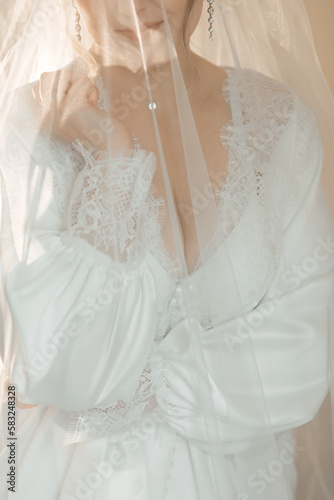 bride in wedding dress © Liudmyla Palagitska