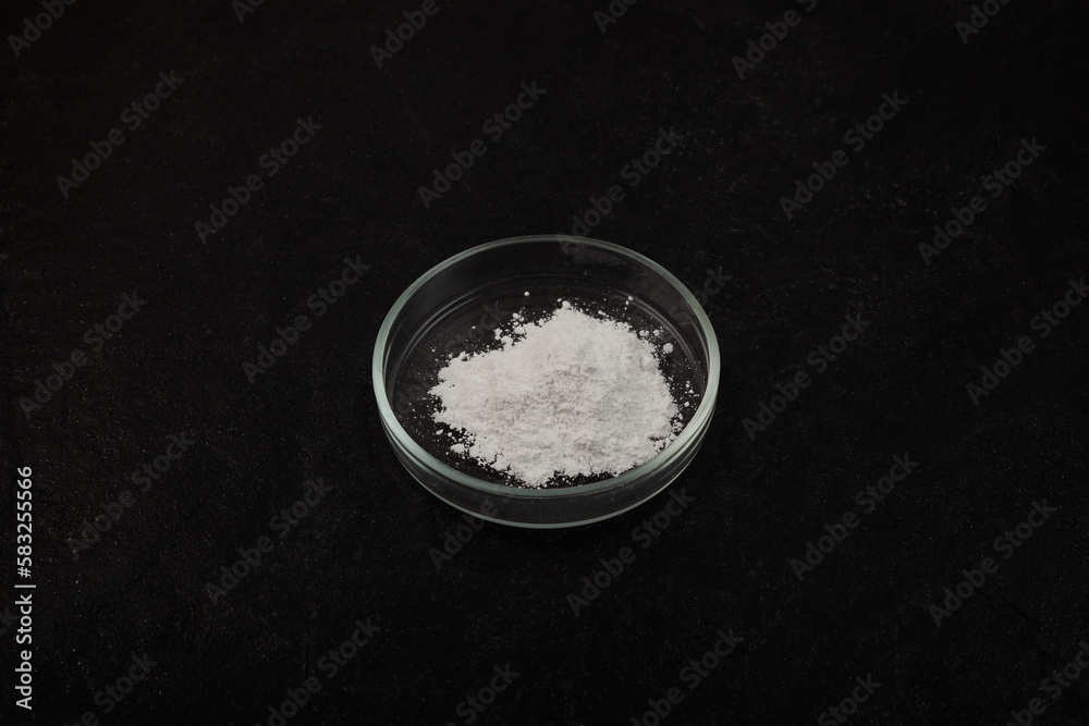 Silicon dioxide powder or Silica in Petri dish Silicon dioxide powder or Silica in Petri dish