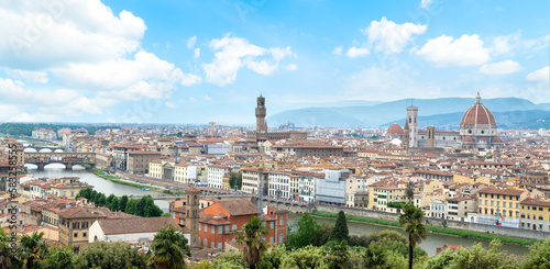 Panoramic view of Florence on a sunny day © Gabriele Maltinti