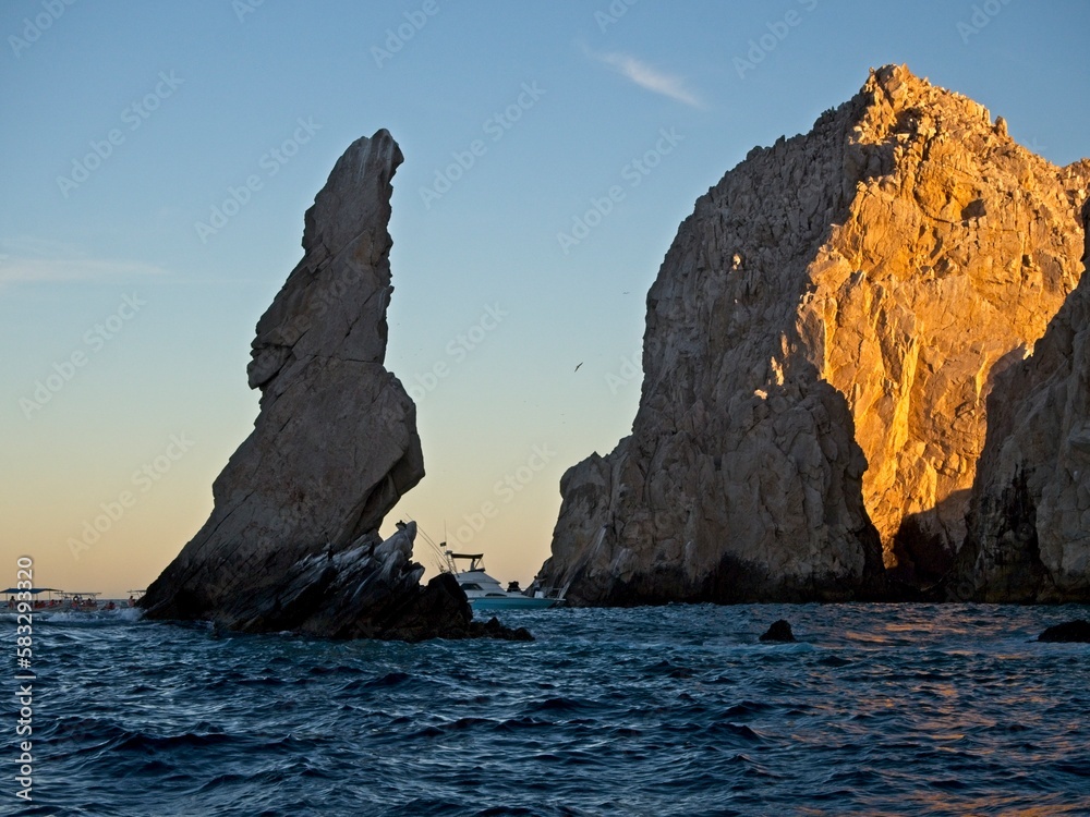 Before reaching the Arch of Cabo San Lucas, there is a rock formation jutting out of the water that, if turned upside down, would resemble the shape of the peninsula of Baja California.