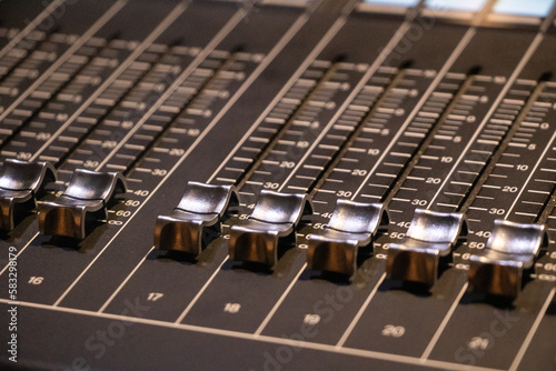 Obraz na płótnie sound mixer close up w salonie