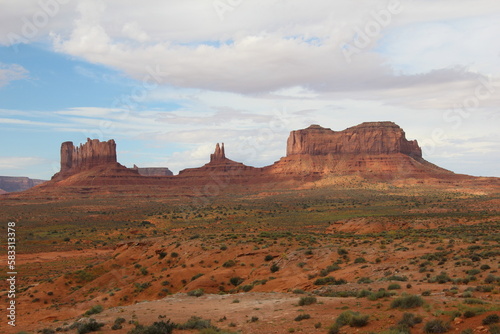 Views of the beautiful red rocks of Monument Valley.