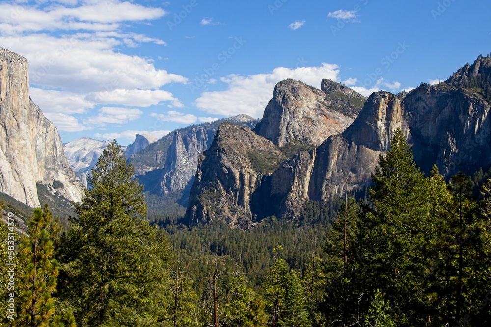 Looking over Yosemite Valley, a glacial valley in the Sierra Nevada Mountain Range of California, from the Tunnel View turnout on a beautiful fall day.