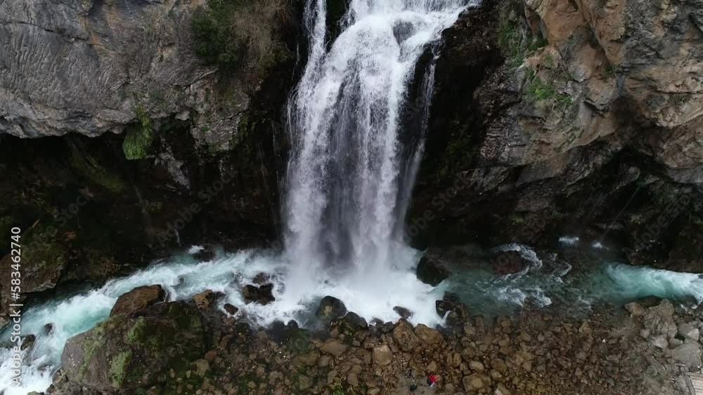 Big Waterfall. Water flowing over rocks. Kayseri Kapuzbasi waterfalls drone footage. Big Waterfall. Water flowing over rocks. Kayseri Kapuzbasi waterfalls drone footage.