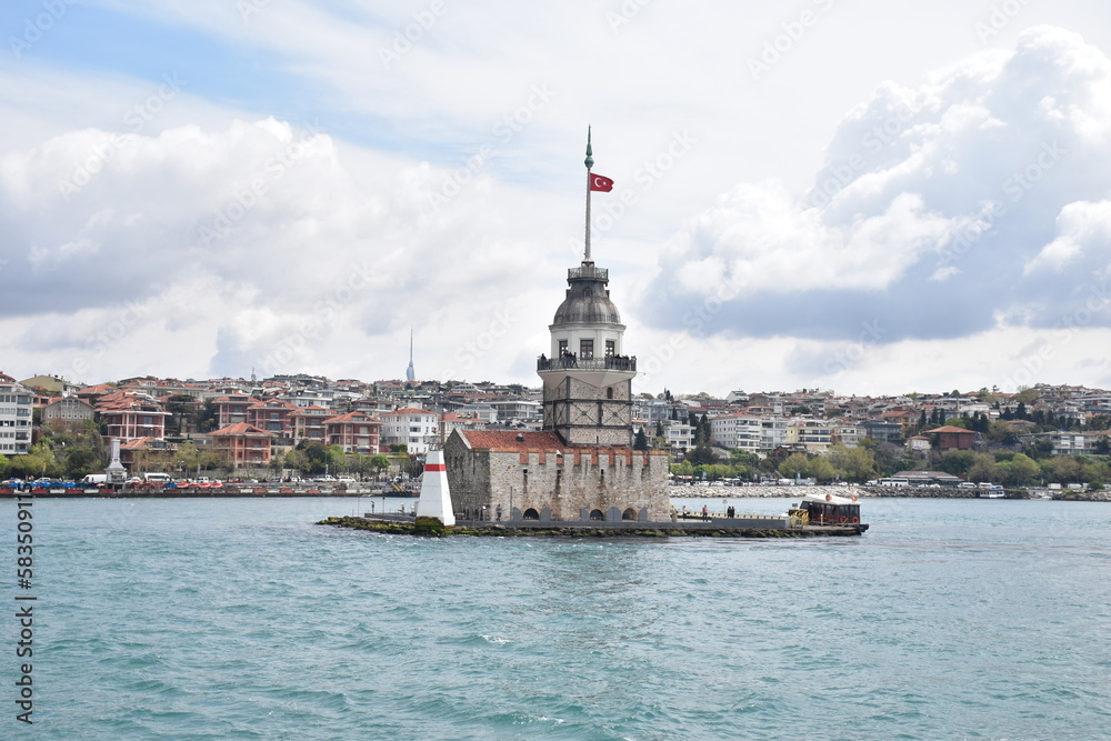 Fototapeta premium maiden's tower istanbul