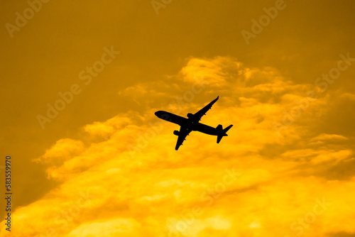 Aircraft Passenger take off  shot at sunset time © nitinut380