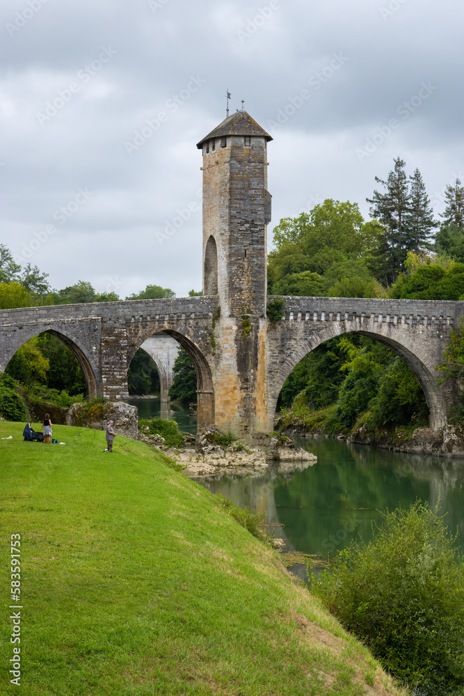 Fototapeta premium Pont Vieux, bridge in Orthez, New Aquitaine, Departement Pyrenees Atlantiques, France