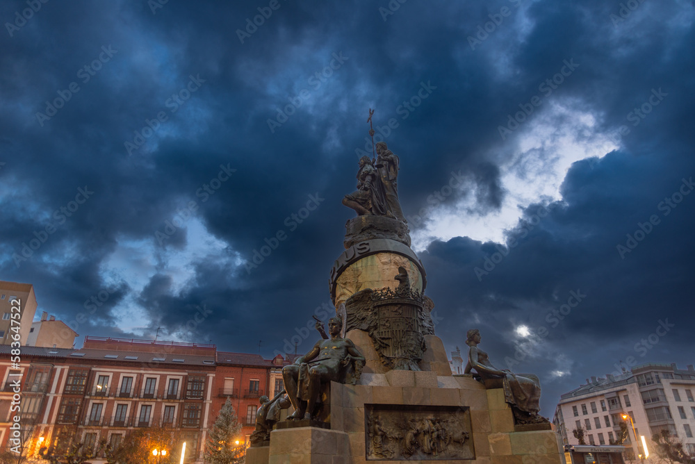 Valladolid ciudad histórica y monumental del pasado con mucho patrimonio histórico españa en europa