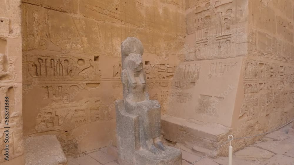 Ancient Egyptian statue of Goddess Sekhmet in Medinet Habu temple ...
