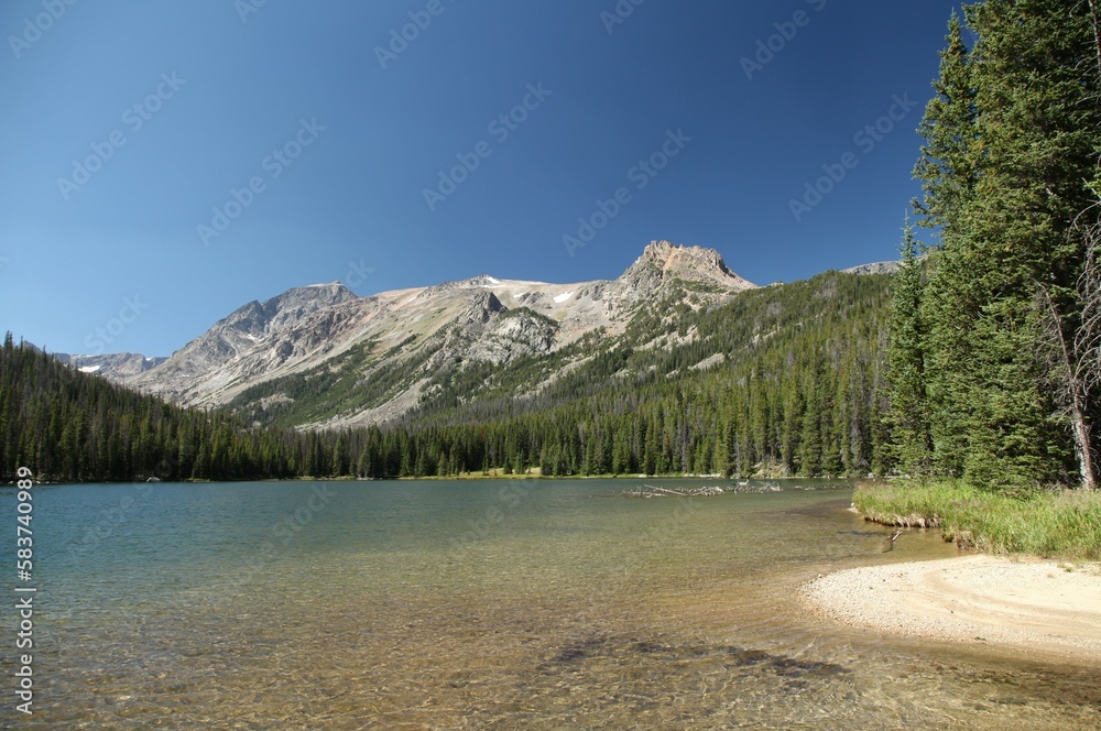 Keyser Brown Lake in Beartooth Mountains, Montana