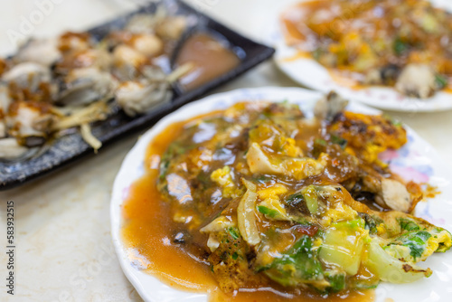 Oyster omelette Taiwan famous street market food