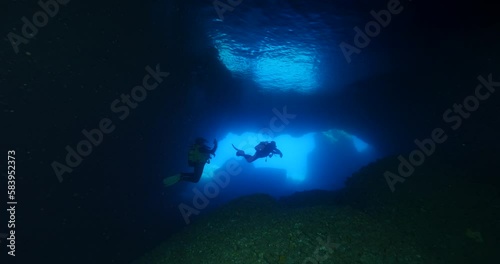 Wallpaper Mural cave diving underwater scuba divers exploring caves and having fun ocean scenery Torontodigital.ca