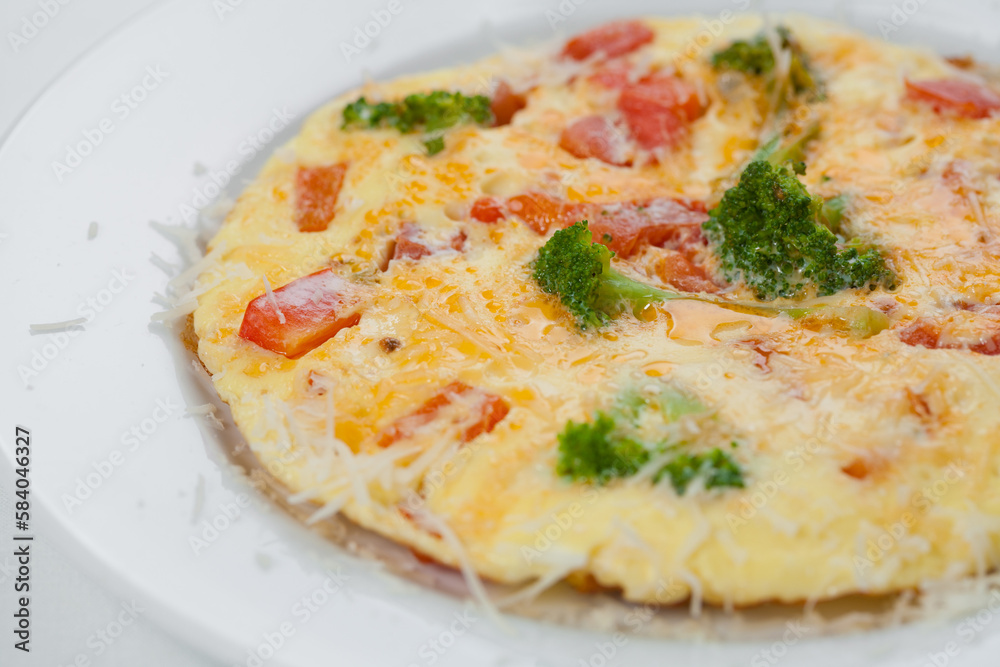 omelet with spinach and bacon omelet with spinach and bacon